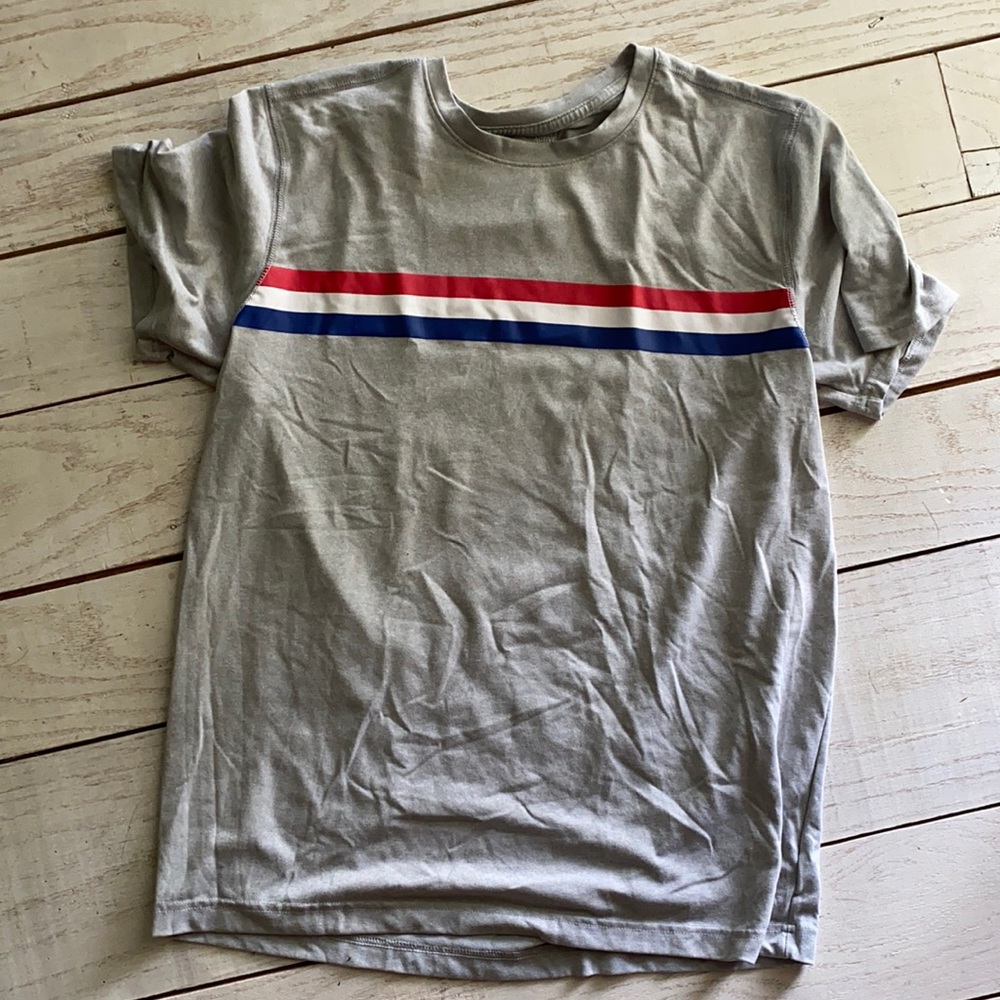 Old Navy Active t shirt